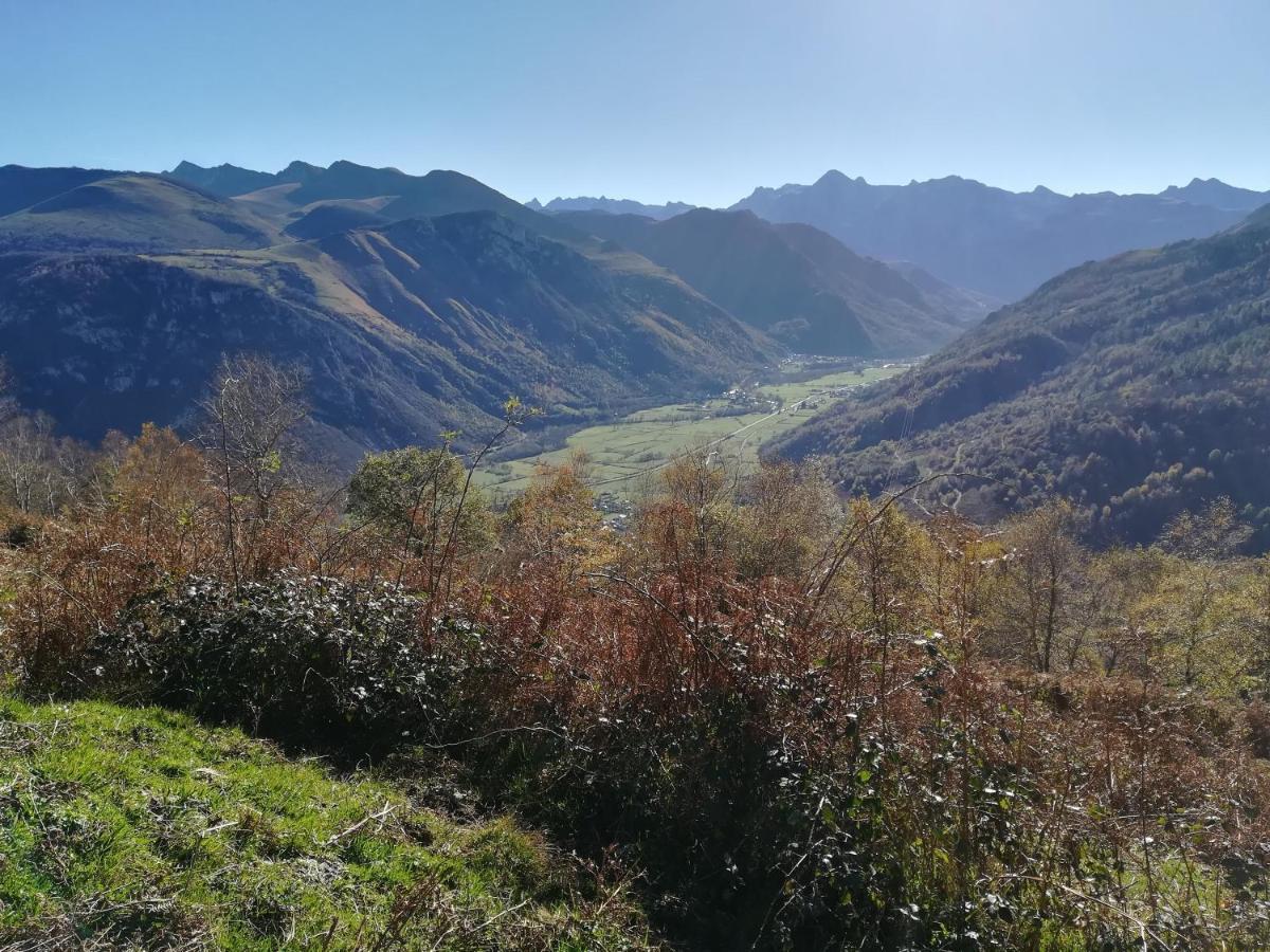Villa Le Lauriolle Bilheres en Ossau Esterno foto